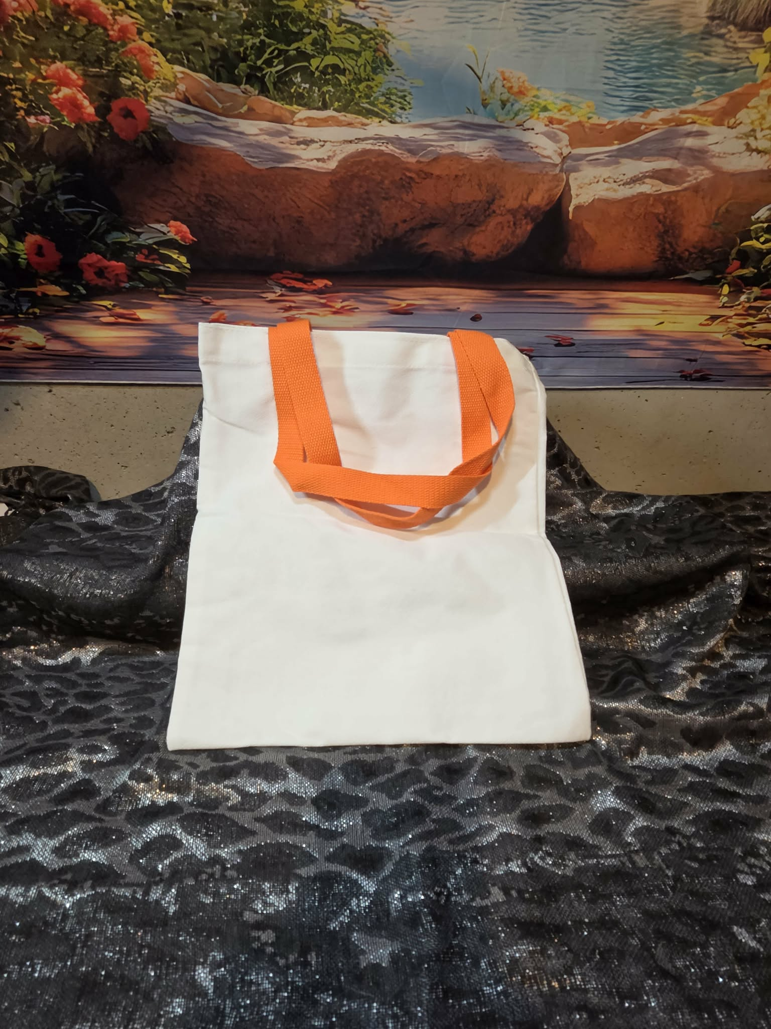 Tote Bag With Colored Handle