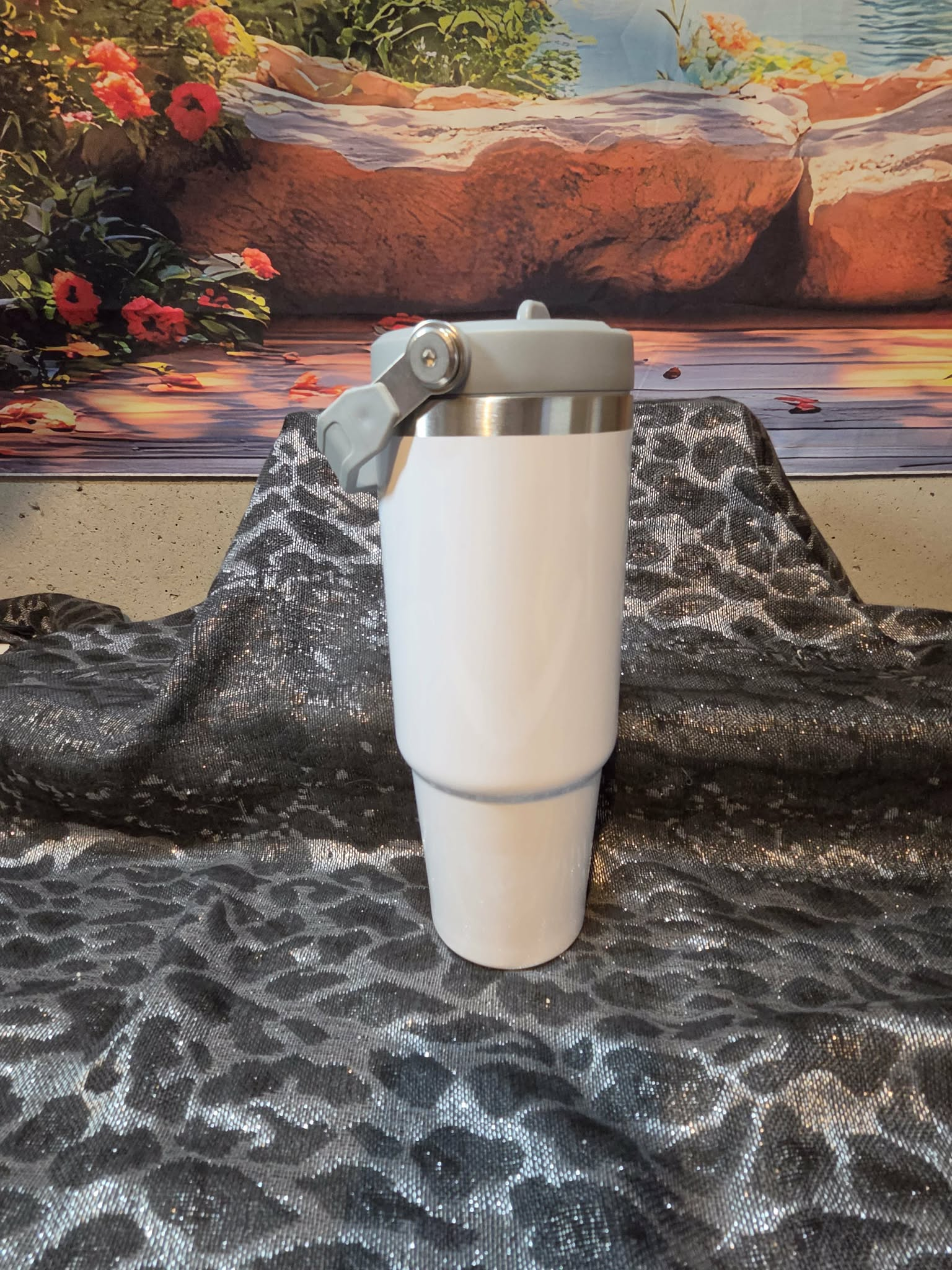 30 oz Straight Side Sipper with Handle